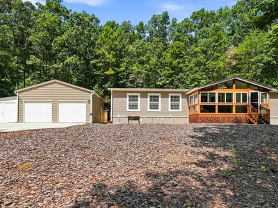 657 Barnes Mountain Rd