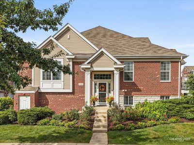 2533 Dunraven Ave