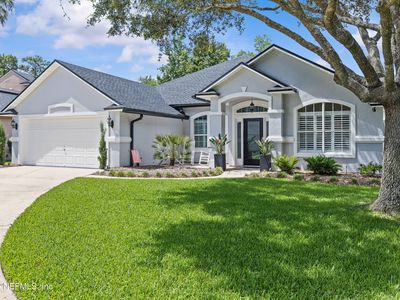 728 E CUMBERLAND Court