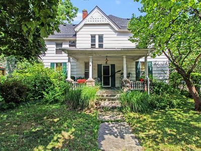 810 Pearl St