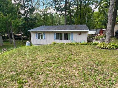 5247 Parklane Dr