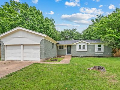 1307 Ravenwood Dr
