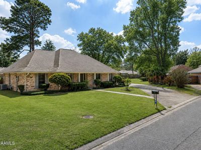 221 Bellridge Dr