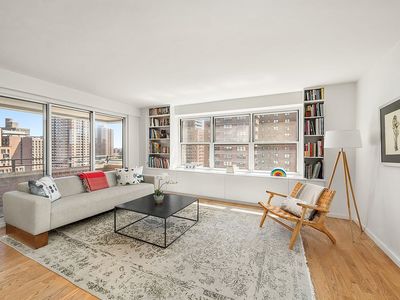 383 Grand St APT M1304