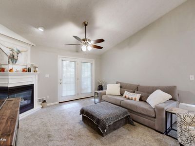 1122 Powerhouse Ln UNIT 203