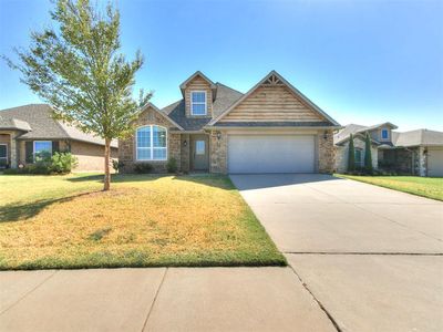 15808 Montague Dr