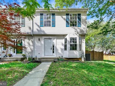 711 Medinah Cir
