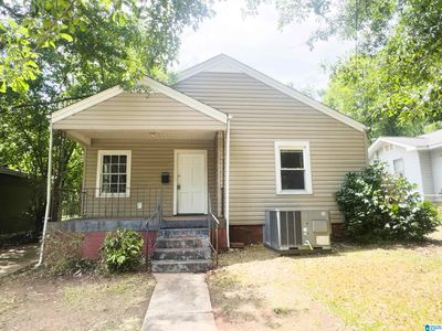 107 Pine St