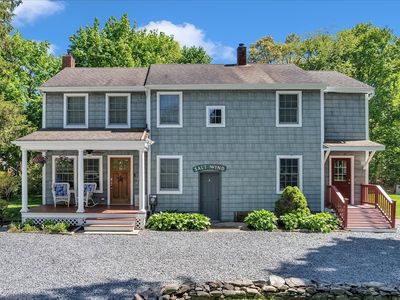 22 Reservoir St