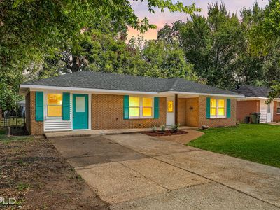 252 Southfield Rd