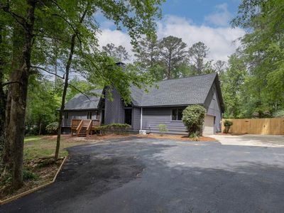 737 Mobley Rd