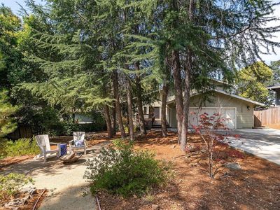 2650 King Richard Dr