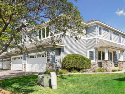 2711 Spy Glass Dr