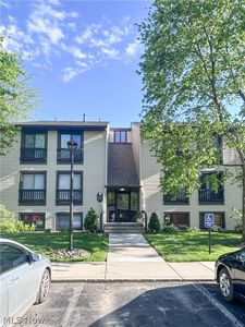 6310 Greenwood Pkwy APT 105