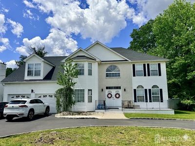 489 Plainfield Rd