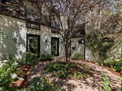275 Vine Street