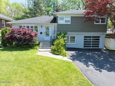 86 Harris Avenue