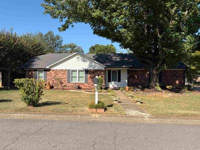 27 Hartwell Pl