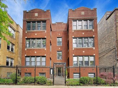 7311 N Honore St #2