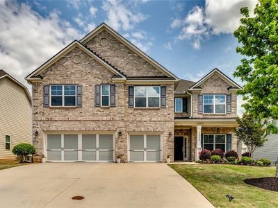 2000 Woodmont Dr
