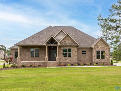 Property at 20020 Capitol Hill Dr, Tanner, AL