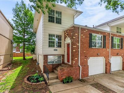 Property at 2820 NW 5th St W, Blue Springs, MO