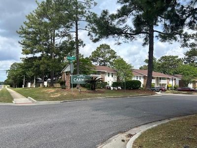 6050 Grelot Rd APT 202