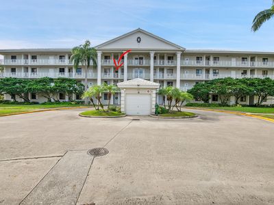 2791 Village Boulevard #303