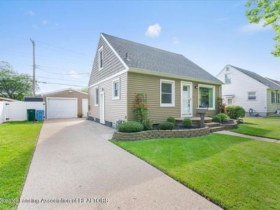 3139 Plymouth Dr