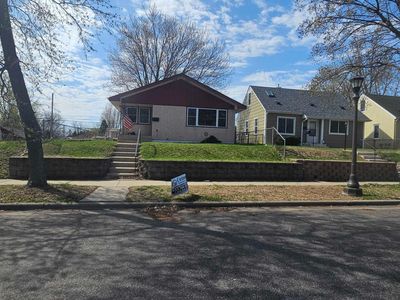 1246 Hewitt Ave
