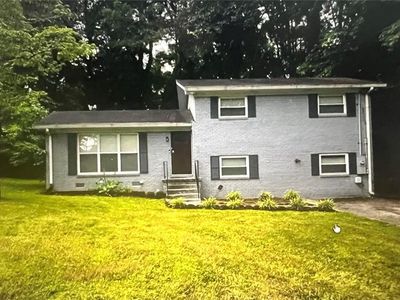 Property at 2436 Glenrock Dr, Decatur, GA