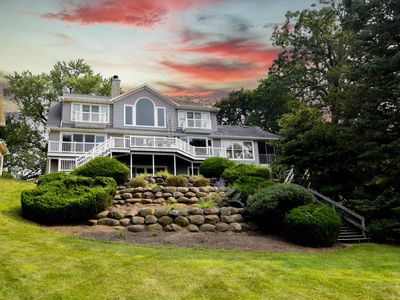 W1053 & W1049 Illinois Avenue