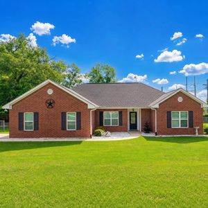121 Oak Rd