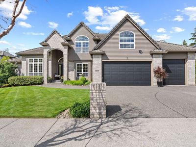 2809 SE Myrtlewood Way