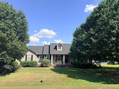 1112 Oakcrest Ln