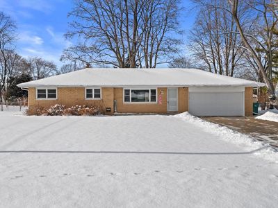 W152N5519 Beaver DRIVE