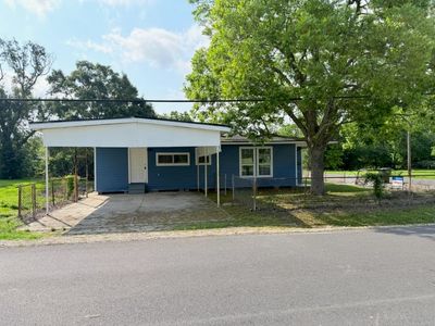 6248 Cherry Ave