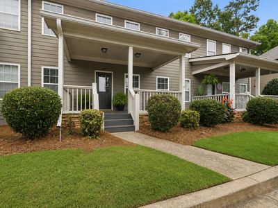 105 Port Laz Ln