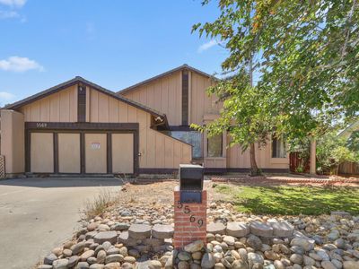 5569 Haggin Oaks Ave