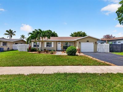 Property at 11371 NW 37th Pl, Sunrise, FL