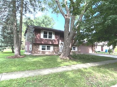 1085 Mallard Dr
