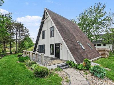 Property at 540 East Dr, South Haven, MI