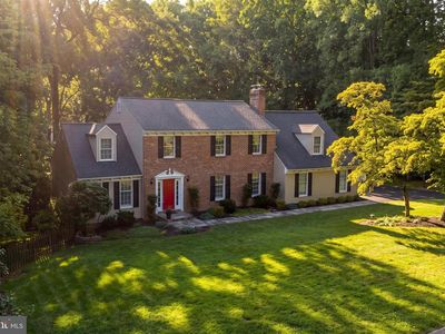 1120 Chatelaine Dr