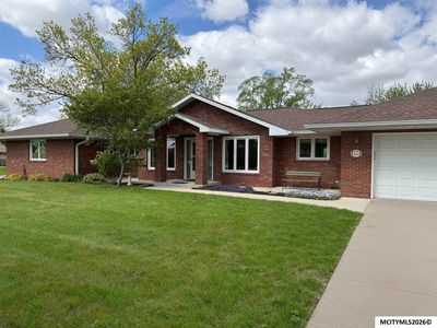 311 Orchard Dr