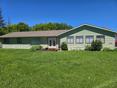 10466 County Highway 18