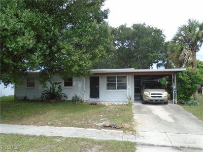 938 Tropical Palm Ave