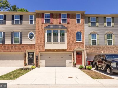 1305 Dickinson Ct