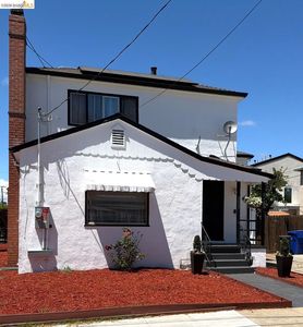 2401 80th Ave