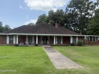 908 Main St