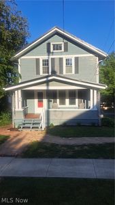 78 Fairview Ave
